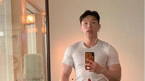 郭德刚烧饼爆料视频播放,揭秘娱乐圈幕后真相 第1张 郭德刚烧饼爆料视频播放,揭秘娱乐圈幕后真相 第1张